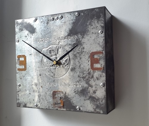 Delacre horloge mécanisme - à,